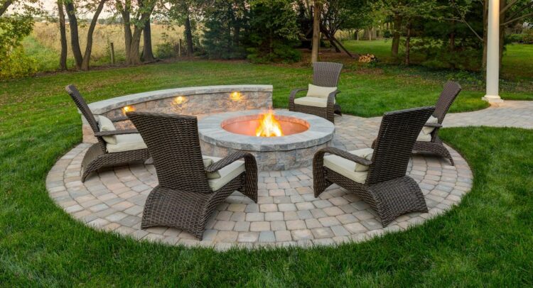 Exploring the Variety of Fire Pit Designs and Styles